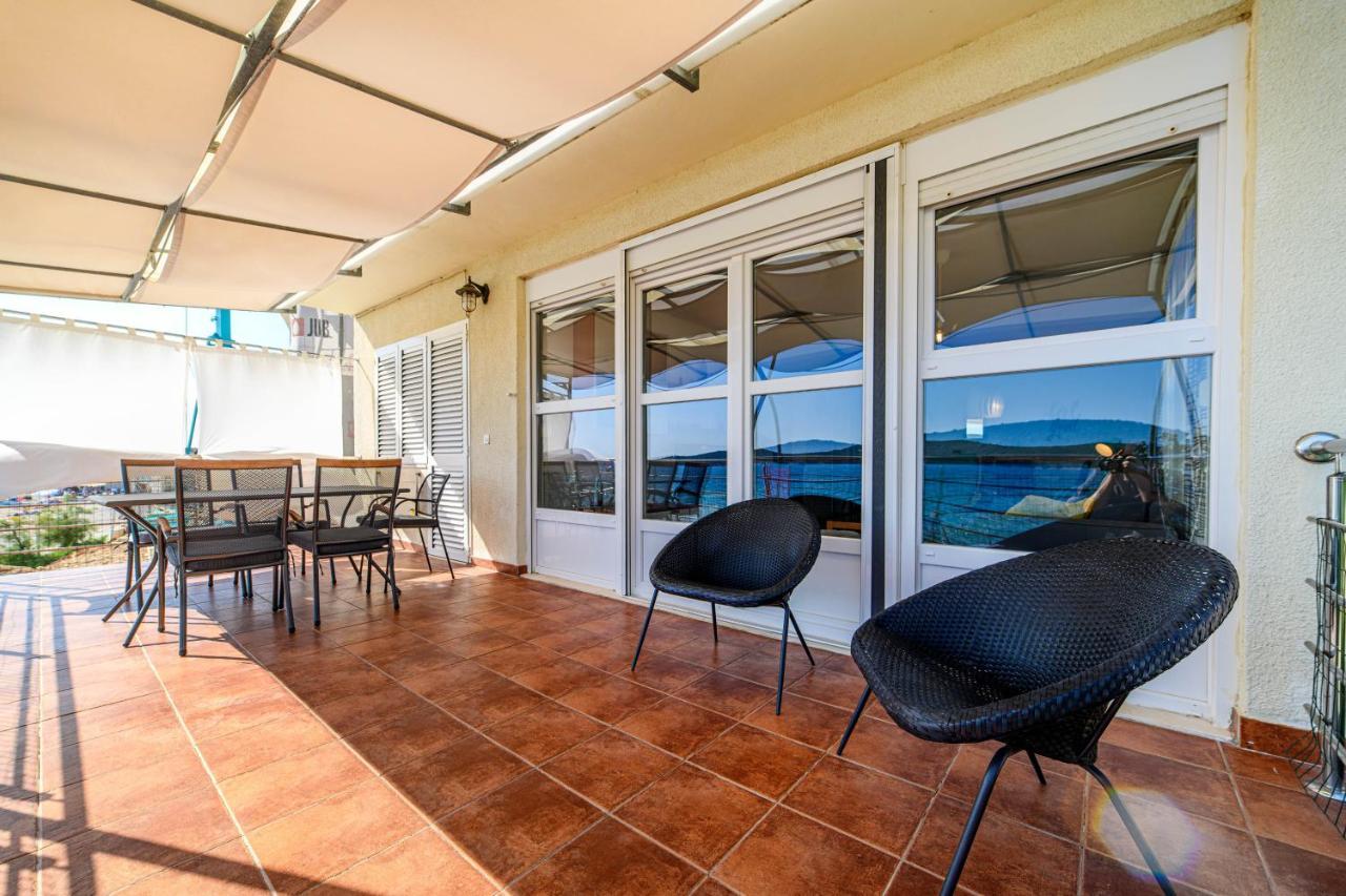Apartment Seaside Zaboric Ngoại thất bức ảnh